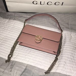 😱BRAND NEW😱 GUCCI PINK CROSSBODY // NEVER WORN!!